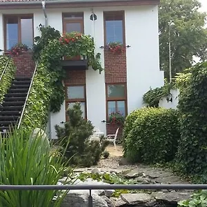 https://pension-art.karpacz-hotel.com